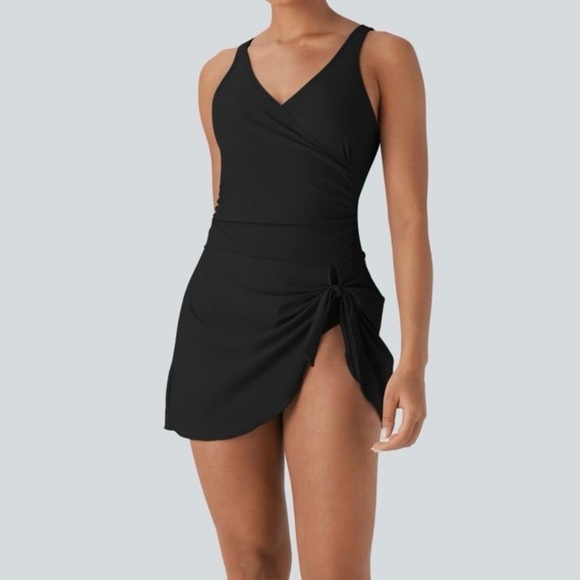 NWT Halara V Neck Ruched Asymmetric Tie Hem 2-in-1 Tummy Control One Piece Med - Picture 1 of 10